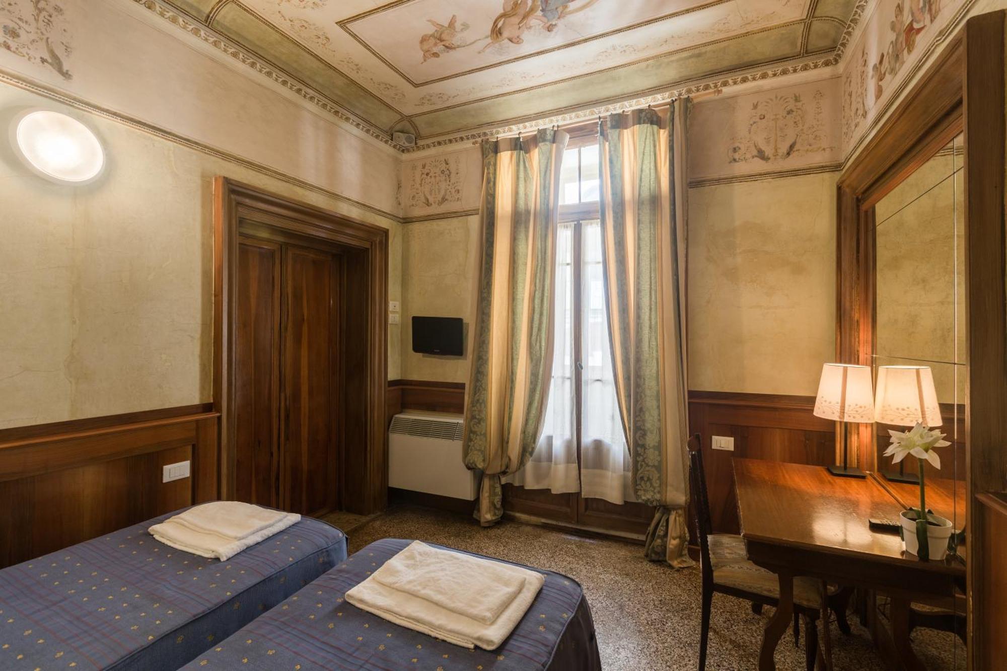Foresteria Valdese Venezia Veneza Exterior foto